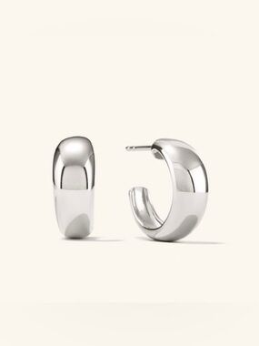 🃏Mejuri Dôme Hoops ~ Sterling Silver